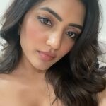 Eesha Rebba Instagram - Hey there🩵