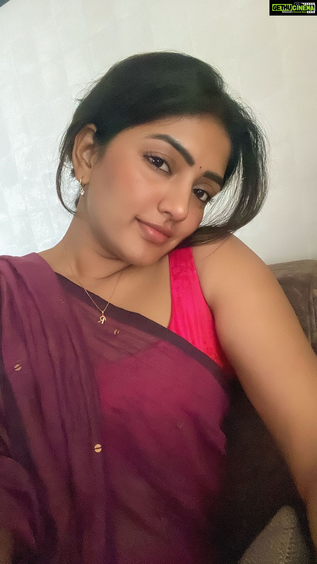 Eesha Rebba Instagram - എല്ലാവർക്കും ഓണാശംസകൾ 🌼 Wishing all my Malayali’s a very joyous and a prosperous Onam 🤗