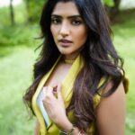 Eesha Rebba Instagram - Weekend ready✨ Styling : @reshma_stylist Outfit-@papzclothing Pics @tdf.thedreamfilmer Makeup @venkateshparam Hair @koduruamarnath