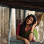 Eesha Rebba Instagram - ఎదురు చూస్తున్న…💚
