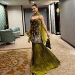 Elli AvrRam Instagram – Eid Vibes✨

Outfit : @kalkifashion x @mintandmilkpr
Accessories : @minerali_store
Styled by: @ipshita_bhatnagar 

#elliavrram #yourstruly #eid Mumbai, Maharashtra