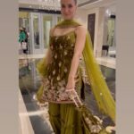 Elli AvrRam Instagram – Eid Vibes✨

Outfit : @kalkifashion x @mintandmilkpr
Accessories : @minerali_store
Styled by: @ipshita_bhatnagar 

#elliavrram #yourstruly #eid Mumbai, Maharashtra