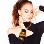 Elli AvrRam Instagram - She very much knew it all, but preferred observing from far.🐆 Outfit by : @clubllondon Jewellery by : @misho_designs Heels by : @publicdesire Styled by : @manekaharisinghani Makeup by @fab_beauty___ Hair by @arvindkumar_hair 📷 @tejasnerurkarr #hellohalloffameawards #hellomagazine #awards #elliavrram #yourstruly Mumbai, Maharashtra