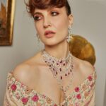 Elli AvrRam Instagram – She said, my advice is: Attempt the Impossible. So I did🌸✨

Magazine: @culturedwedding 
Managing Editor: @yadav_manjeet
Business Head: @divyanijain1925
Photographer: @nikhilshenoyphoto 
Stylist: @juhi.ali
Make-up & Hair: @mehrasilky
Outfit: @paulmiandharsh
Jewellery: @ghanshyamdaskotawala @ashishkotawala
Ring: @shagnaofficial
Location: @the.venya
Co-ordinated by: @nadiiaamalik

#elliavrram #yourstruly