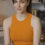 Elli AvrRam Instagram - Every time I faced a challenge, an obstacle, or twists, I made sure to fight back and embrace my spotlight. Those are the delightful moments that are the closest to my heart. What about you?🐥 Have your magical experiences with a 120Hz 3D Curved Display, and Night Portrait with Aura Light feature in the all-new vivo V27! To Prebook #TheSpotlightPhone, head to vivo India Page #DelightEveryMoment #vivov27 #ad