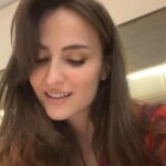Elli AvrRam Instagram – Just🧡🤪 Might go to archives🐥

#reels #justforfun #elliavrram #yourstruly