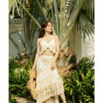 Elli AvrRam Instagram - Summertimes 👒 any weekend plans? Magazine: @culturedwedding Managing Editor: @yadav_manjeet Business Head: @divyanijain1925 Photographer: @nikhilshenoyphoto Outfit: @shopverb Hat: @myaraaindia Location: @theleelapalace_jaipur Co-ordinated by: @nadiiaamalik #travelwithelli #elliavrram #yourstruly #leelapalace #jaipur