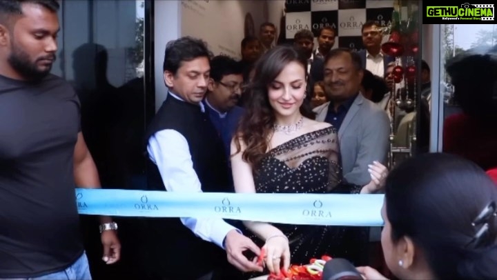 Elli AvrRam Instagram - I was elated to be a part of the grand launch of ORRA Fine Jewellery in Jamshedpur on 9th December 2022🤍 ORRA offers a wide range of diamond Jewelry in various cuts and styles. Their diamonds are hand-selected and expertly crafted💎 From the moment I step into the store, I was awestruck by the beauty and elegance of their collections. My Favorite out of them all was their Astra and Desired collections as they are elegant and can be worn to enhance your look more.✨ #ORRJewellery #Finejewellery #ADiamondDestination #diamondnecklace #newstoreopening #elliavrram #yourstruly