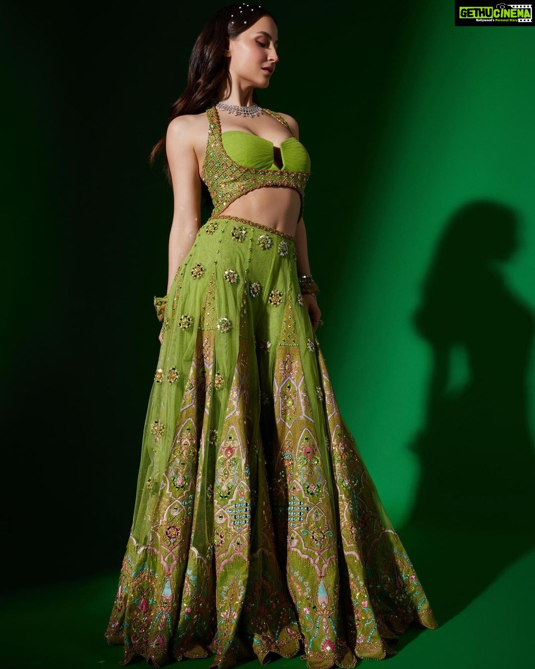 Elli AvrRam Instagram - 2023 will be more NATURE🧚♀️🍃 ✨Grounding & Growing✨ @fablookmagazine Cover Girl Wearing @mymoledro the contemporary Indian couture and exclusive diamond jewels from @jawahriiofficial Editor & Founder @milliarora7777 @ankkit.chadha2222 Styled by @milliarora7777 Outfit designer @mymoledro Photographer @nikhilshenoyphoto Mua @omkarvardam Hair @swapnil_makeupnhair Coordinated by @nadiiaamalik