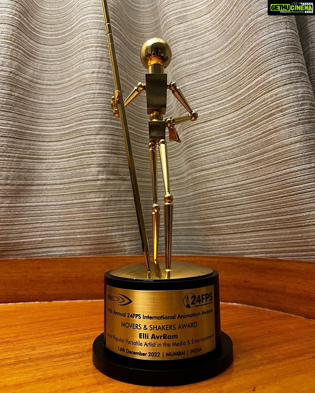 Elli AvrRam Instagram - Grateful for the recognition as: - The Most Popular Versatile Artist in the Media & Entertainment🏆🎠#moversandshakers #awards #2022 Versatile is what I’ve always wanted to be and to remain, it’s what makes it all so much more fun! Lots of love to all my wonderful fans around the world, my supporters and well wishers, who truly sees me for who I am and what I have to share with the World✨ You are all part of my journey and achievements. And I’m here to inspire you all, to follow your heart and dreams! Put your mind to it and have faith it’ll all come true❤️ Thank you @maacindiaofficial . Photography @nikhilshenoyphoto Hair @gabrielggeorgiou Makeup @ankitamanwanimakeupandhair Dress @studiohimaniarora #ElliAvrRam #yourstruly