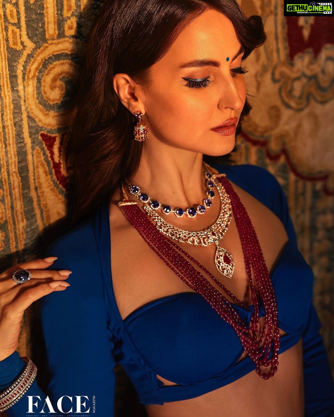 Elli AvrRam Instagram - “I think fashion cannot be what we have normalised; What we feel is nice or not, this is how one should look, or a gown should look, or a certain look should be! I think fashion is when you constantly create something new which then is interpreted in so many different ways.” — @elliavrram Hit the link in bio, November’22 issue to read the full story. Produced By: @facemag.in Publisher: @harshithundet @kanchanshrivastava06 Creative Director: @farrahkader Editor In Chief: @nehasachar Photographed by: @vievekdesai Stylist: @sameerkatariya92 Makeup Artist: @kanika_arrora Asst. Makeup Artist: @mua_mitanshidabi & @fatema_m92 Digitech: @greesha_desai Fashion Assistant: @aditi.abhijit Video shot by: @rangpictures Video edited by: @thakkar_miten Location: @obeetee Artist PR Agency: @communiquefilmpr On Elli Lehenga: @plumtin_motif @amigos.rizwan Top: @eshaamiinlabel1 Jewellery: @nwshamsettjewellers www.facemagazine.in #FaceMagazine #ElliAvrRam #Magazine #EthnicWear #Bollywood #Actress #Inspiration #Fashion