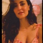 Elli AvrRam Instagram - You🌸🐥 #elliavrram #yourstruly