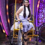 Ester Noronha Instagram – Let them keep TALKING about the OLD YOU while GOD keeps WORKING on the NEW YOU! 💜👑

For : Super Queens Season-2 Episode-7
  @zeetelugu @zee5telugu @zee5 

Costume : @clothingpallet.in 
Stylist : @spoorthi._rao 

PC : @paulino_pictures 

#letthemkeeptalking #godisworking #godiswatching #relax #refresh #restart #itsnevertoolate #havefaith #donotfear #bepatient #alwayshope #smile #happygirlsaretheprettiest #bethenewyou #superqueens #season2 #superqueen #retrostyle #episode7 #7 #thissunday #everysunday #watchme #okbye #enjoy #muchlove #Godbless Hyderabad