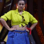 Ester Noronha Instagram - When I say don't miss it, DON'T MISS IT! This SUNDAY 11:00 am. 😎 For : Super Queens Season-2 Episode-4 @zeetelugu @zee5telugu @zee5 Costume : @clothingpallet.in Stylist : @spoorthi._rao PC : @paulino_pictures #dontmissit #mustwatch #superqueensseason2 #episode4 #superqueens #season2 #superqueen #massqueen #actionepisode #action #adventure #challenge #strength #courage #dare #fun #gameshow #realityshow #excited #grateful #cantwait #sunday #zeetelugu #zee5 #telugu #tollywood #tfi #hyderabad #Godbless #muchlove Hyderabad
