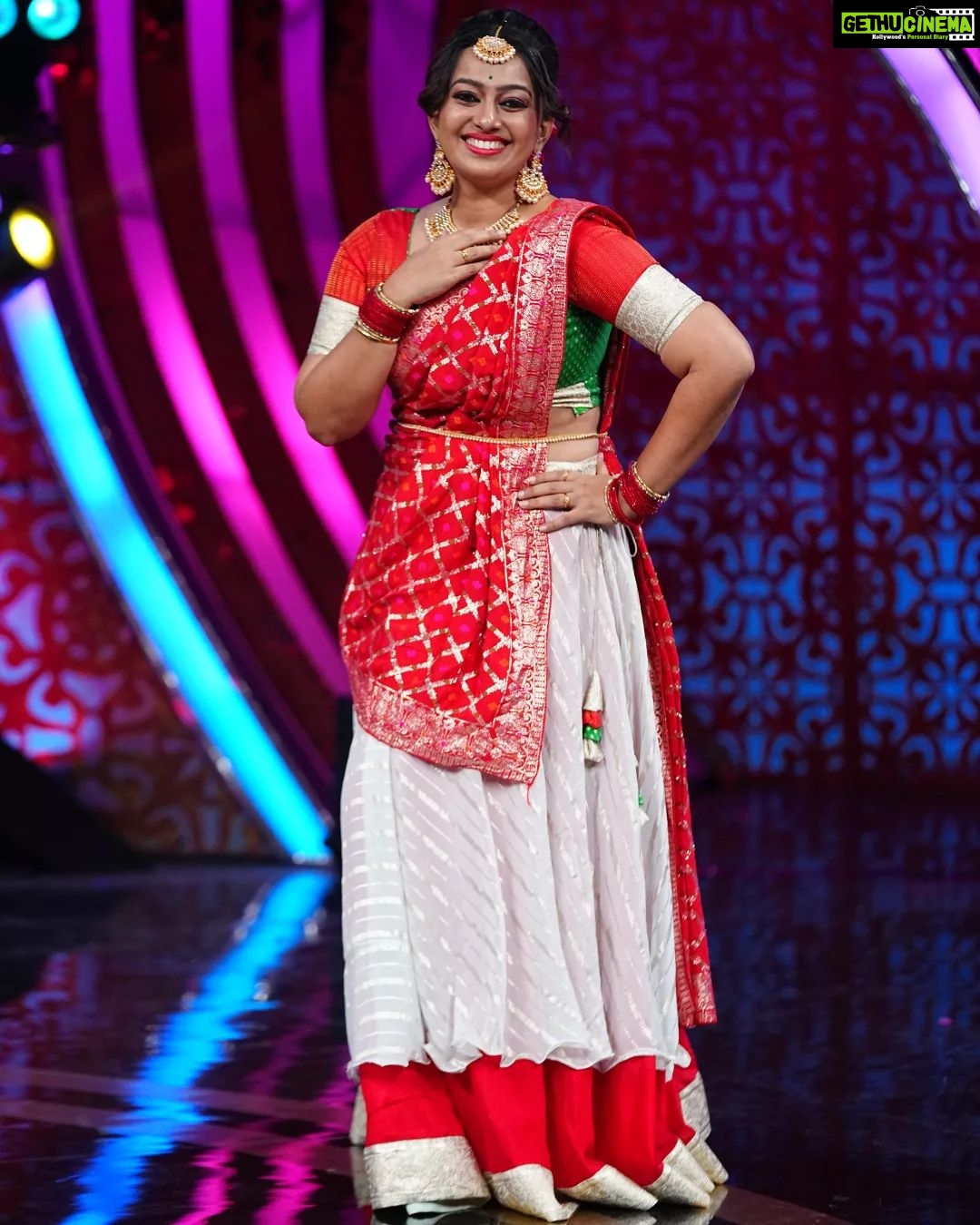 Ester Noronha Instagram - When you're happy and you know it, You don't even have to show it...🥰❤ For : Super Queens Season - 2 Episode - 1 @zeetelugu @zee5telugu @zee5 Designer : @clothingpallet.in Stylist : @spoorthi._rao #whenyourehappyandyouknowit #beyourself #superqueens #season2 #superqueenseason2 #zeetelugu #zee5 #zee5telugu #episode1 #grandopening #beginning #tollywood #tfi #telugu #hyderabad #imemyself #happygirlsaretheprettiest #lovelaughlive #livethelifeyoulove #southindianfashion #traditional #southindian #actor #actorlife #grateful #thankyouJesus #thankyouGod #Godbless #muchlove Hyderabad