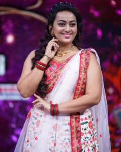 Ester Noronha Instagram - I know LOVE is REAL because 
I EXIST and I'm FULL of it. ❤👑

For : Super Queens Season-2 
  @zeetelugu @zee5telugu @zee5 

Costume : @clothingpallet.in 
Stylist : @spoorthi._rao 

PC : @paulino_pictures 
  @vinodcaptures 

#iknow #loveisreal #fulloflove #love #spreadlove #Godislove #loveall #loveyourself #lovelife #loveislife #loveiskind #loveisgenerous #loveislove #loveoneanother #spreadsmiles #spreadhappiness #spreadpeace #smile #peace #joy #superqueens #season2 #superqueen #queen #zeetelugu #zee5telugu #zee5 #muchlove #Godbless