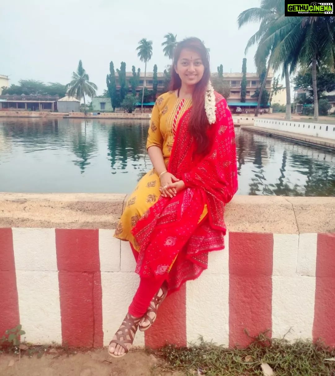 Ester Noronha Instagram - Never be in a hurry; do everything quietly and in a calm spirit. Do not lose your inner peace for anything whatsoever, even if your whole world seems upset. ❤ PC : @janasenasiddu91 #abouttoday #thoughtoftheday #peace #breathe #relax #cherish #onedayatatime #onestepatatime #onebreathatatime #gowiththeflow #liveinthemoment #liveinthepresent #pleasant #beautiful #calm #peaceful #templevisit #madurai #meenakshisundareshwar #adayinmylife #memorable #Godbless #muchlove Madurai, India