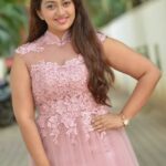 Ester Noronha Instagram – INAMDAR sound begins…π£
Teaser out now!
Hurry!!! Watch it!!!
Gown : @estersdivinetouch π₯°
#inamdar #pressmeet #teaserlaunch #teaseroutnow #mustwatch #mostawaited #kannadamovies #kfi #sandalwood #nammakannada #karnataka #nammabengaluru #gown #onionpink #estersdivinetouch #messyhair #glowing #nofilter #photographoftheday #todaysoutfit #todayslook #excited #grateful #thankyouJesus #thankyouGod #Godbless #muchlove Renukamba Studio, Malleshwaram