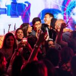 Farhan Akhtar Instagram - I think this image pretty much sums up how involved the audience got at the 25 year celebration of EO Delhi chapter 😂😂 .. could definitely feel the love in the room. On a serious note, we had a great time entertaining you. Good luck and enjoy your upcoming trip to Spain 😎 @eonewdelhi @farhanliveofficial @aman_anand0807 Image @akhileshganatraphotography