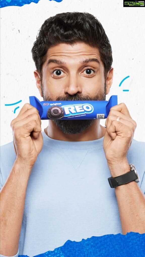 Farhan Akhtar Instagram - Did @oreo.india just convince me to be the voice of Oreo? Absolutely! And from now on, my voice will help you #SayItWithOreo. So, if you’ve got a tricky conversation, ask away and I’ll respond, Farhan Akhtar ke bol, Farhan Akhtar ki awaaz mein! PS: That copyright really does belong to me #ad
