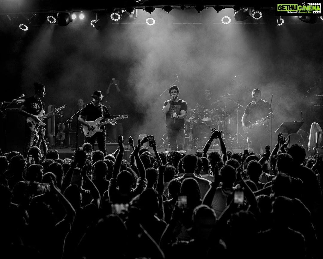 Farhan Akhtar Instagram - Played our Echoes set in Amsterdam and Munich over the weekend for absolutely beautiful audiences in both cities. Thank you for being there and I’m so glad that we could entertain you. Until next time. Big hug. @farhanliveofficial @serioustimepassfilms #EchoesEuropeTour @munichtimepass @nrweventss @gkentertainment