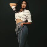 Faria Abdullah Instagram - Bringing back some of these forgotten ones 🪄⚡️✨✨ Photography: @shareefnandyala Make up: @pranathibandi Styling: @saisaavreenchowdary