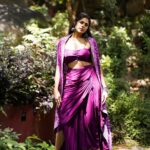 Faria Abdullah Instagram - Princess of the jungle. Except there is no jungle, this is a hotel. And I’m no princess either. So caption invalid. Styling @manogna_gollapudi Outfit @apeksha_the_label Jewellery @thetrinkaholic Asst @Sunandini_vijjagiri @itsvignesh__ 📷 @kannasrihari