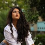 Faria Abdullah Instagram – 🤍🤍

📷 @pranav.foto 
Styled by @aishwarya128 
Make up @uztheartist 
Hair @hairbyrajabali 
Assisted by @kausarsultana3007