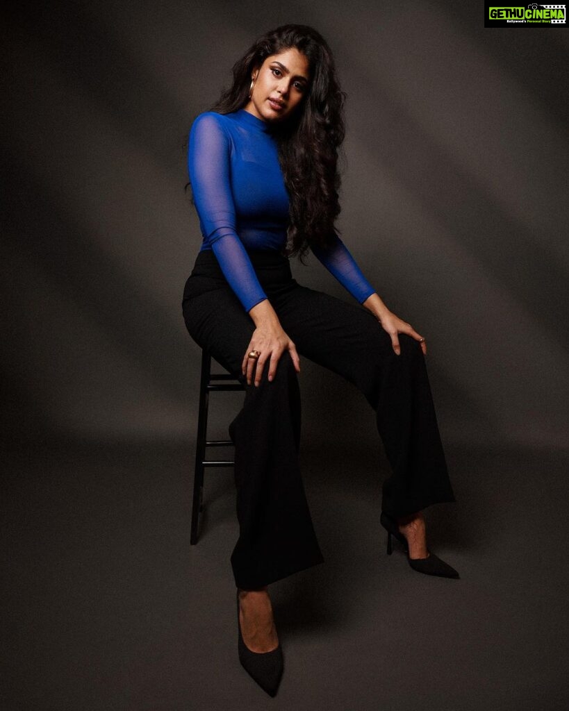Faria Abdullah Instagram - Okay guys, it’s time to level up. You with me? The second half of this year is about stepping up to potential we’ve not unlocked before. I’m excited, focused and treading slowly. Prowl tigress, time to hunt. 📷 @pranav.foto Styled by @aishwarya128 Make up @uztheartist Hair @hairbyrajabali Assisted by @kausarsultana3007
