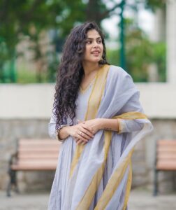 Faria Abdullah Instagram - 15 days to go! #thejengaburucurse on #SonyLiv! 

Styled by @officialanahita
Kurta: @brijlatagupta
Photography: @_anupphotography