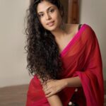 Faria Abdullah Instagram – Going Live on Instagram this Friday 9pm, let’s chat about upcoming stuff and tell me how your week was💕 

Styled by @officialanahita 
Saree: @cyynosurepune
Photo: @sachinbharadwaj