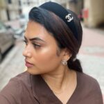 Farina Azad Instagram - Nothing ! Just flaunting my hair band 😋