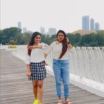 Farina Azad Instagram - Twinning 🤍 8 years since then From munima till here ! So happy to be in touch always girl ♥️