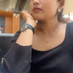 Farina Azad Instagram - When someone peeps in aal ila athangara 🤣