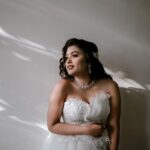Farina Azad Instagram - Makeupartist & hairstylist @shades_by_saranya Photography @sprayart_photography_