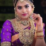 Farina Azad Instagram - Makeup Institute Chennai Model @farina_azad_official Makeup and Hairstyling @lavanyaeuginebridalmakeup Costume and Jewellery @ravikkai_selai Become a successful makeup artist. Sign up and get a head start on your makeup career. Angels blush Academy is your Top destination. Next batch May 12th to May 28th Classes and Bridal Registration ☎️ 9962747474 Angels Blush brings you an extensive 16 Days Bridal Makeup Bridal Masterclass. In this class, you will learn the A-Z of bridal makeup from prepping the skin to having a flawless finish and not just the skin you will also learn about Nail art, hairstyling, Mehendi and flower arrangements from the pioneers. This class is perfect for anyone who wants to become a makeup artist or a professional in the industry. Need More Details... keep reading The course includes the following- 1. Prepping the Skin 2. Types of Brushes and its uses 3. Understanding Client's skin and their requirements 4. Product knowledge 5. Choosing Right foundation 6. Lens & Lashes Application 7. Personal Grooming 8. Eyebrow filling and shaping 9. Different eyeshadows and Eyeliner application Techniques 10. Contouring Techniques 11. Glitters and pigments application 12. Live Demo 13. HD Makeup 14. Water proof 15. Transfer proof 16. Airbrush 17. Hands On practice HAIRSTYLING: •Product Knowledge •Understanding the hair texture •Hair sectioning and parting •Blow dry setting •Back combing techniques •Voluminous hair using stuffing •Crimping •South Indian Jadai •Hair Extensions technique •Types Of Curls •Messy bun •Messy braids •Bridal Hair Styles •Reception Hairdo •Fixing Maang tikka Saree Draping - more than 10 styles Hair Do- more than 15 styles, Makeup looks 10 Products for practice and Expert Mentorship by Lavanya Eugine Enrol Soon! Only Few Slots Left 😇 Contact Us for More Details 9962747474 . . . . . . #chennaimasterclass #angelsblushbridalmakeupmasterclass #masterclassformakeup #makeupmasterclass #wedmegood #makeupjunkie #makeupismypassion #certifiedmakeupartists #muachennai #chennaumakeupartists