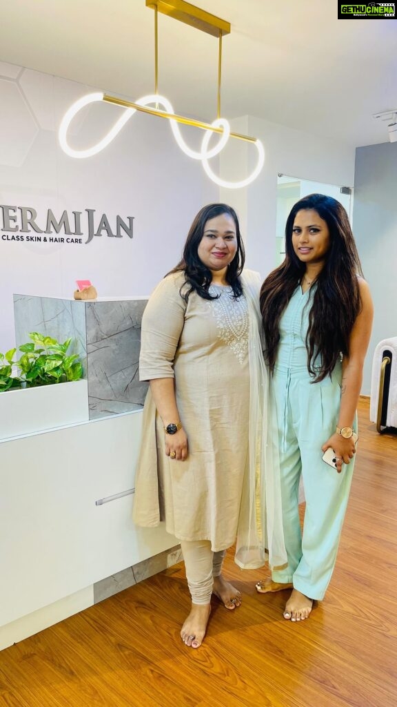 Farina Azad Instagram - Skin Brightening Expert in Chennai. Are you Craving Long-Term for Healthy Skin? Then, Plant Plasma Treatment is for you. Plant Plasma Laser improves the appearance of: ☑️Oily, acne-prone skin ☑️Dry skin ☑️Uneven skin tone ☑️Fine lines and wrinkle’s ☑️Hyperpigmentation ☑️Sun damage ☑️Age spots ☑️Blackheads For Details Contact: +91 9003444435 NO Hydroquinone. NO Steroids. NO Addictive Drugs. NO side effects. Plant Plasma skin rejuvenation treatment has stem cell technology for skin brightening to creating more collagen. Thus it gives result in skin whitening and youthful appearance. DERMI JAN SKIN HAIR & LASER CLINIC O.No.96/New. 74, ANAMTHAM TOWERS 3rd Floor, GN Chetty Road, T.Nagar, Chennai -600017 Landmark (Near Vani Mahal) ☎️ 9003444435 #dermijan #drdaisy #farina #farinaazad #plantstemcells #tnagar #reelsindia #reelsinstagram #Reelstrending #skincare #tamilcinema #behindwoods #galatta #bharathikannamma #bharathikannamma2 #venba #behindwoodsgoldcoin #tamilactress #kollywood #tamilserial #skinwhitening #skincare #skinfade #skinrejuvenation #skintreament #skinglow