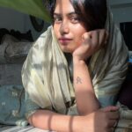 Farina Azad Instagram -