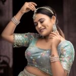 Farina Azad Instagram - Makeup @makeover_by_miga Costume @visha_boutique_ Jewellery @chennai_jazz Photography @rx_naren_bees Videography @thephotohub.in Hairstylist @nishokhairstylst