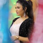 Farina Azad Instagram - Be the energy you wanna attract! 🙂 Moment captured by @poovarasanphotography
