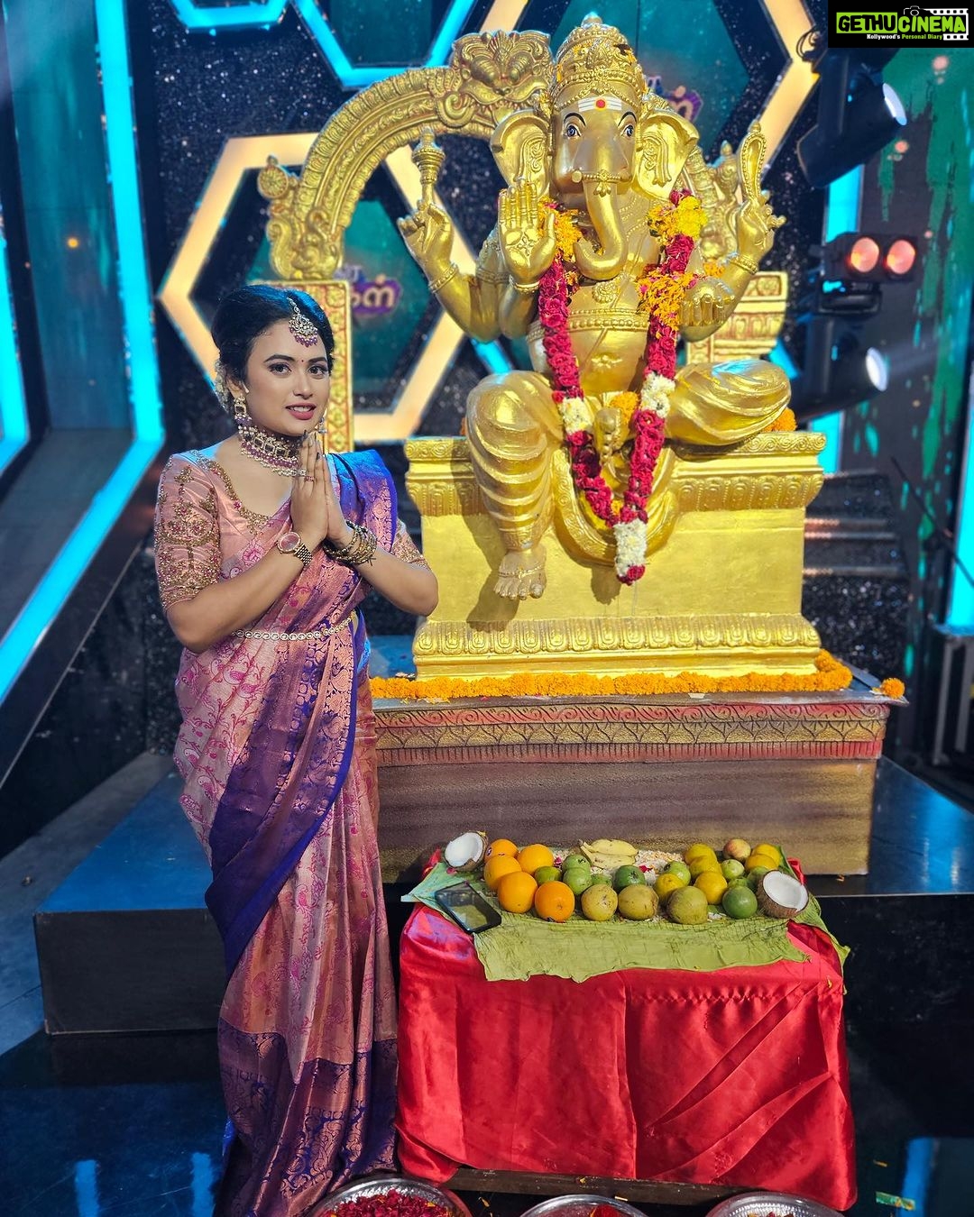 Farina Azad Instagram - Happy ganesh chadurthi makale