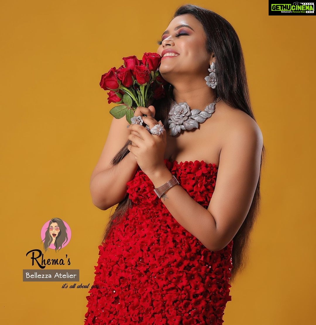 Farina Azad Instagram - Happy valentine’s day Spread love ❤️ TEAM: ORGANISED BY: @rhema_ashok ARTIST: @farina_azad_official MUA: @rhemas_bellezza_atelier OUTFIT: @sisrksa.designerstudio DOP: @rangoli_photography HAIRSTYLIST: @flora_beauty_care05 JEWELLERY: @chennai_jazz LOCATION: @rangoli_the_artist_space