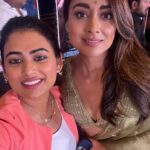 Farina Azad Instagram - Good morning @nimmaupendra @shriya_saran1109