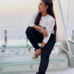 Farina Azad Instagram - Finding calm in all the chaos! Good evening insta fam 🥰