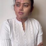 Farina Azad Instagram - Thank you so much makalae for this overwhelming response for today’s performance This is more than winning for me ! Spl effect make over by @sridevis_contour ❤️ Thank you MR AND MRS CHINNATHIRAI team @vijaytelevision @mediamasons @ravoofa.h.k ❤️