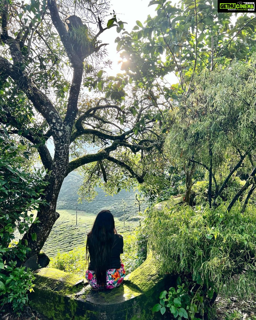 Farina Azad Instagram - Vibing with nature is invincible! Good evening