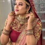 Farina Azad Instagram – I should wait for another decade to get pics from u akka @santhoshiplush 

Until then posting my phone pictures