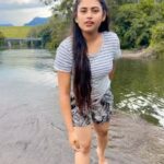 Farina Azad Instagram - Hello musicians kotandamma!! Vacation on ! Video eduthamaikuu nandrigal @aysh.a.bbas