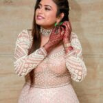 Farina Azad Instagram - Outfit @mokshaa_chennai Mua @najilasyed_mua Photography @harsh_gulwani_photography