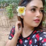 Farina Azad Instagram - Look for the bits of beauty in the every day . That is where the magic happens. Good evening